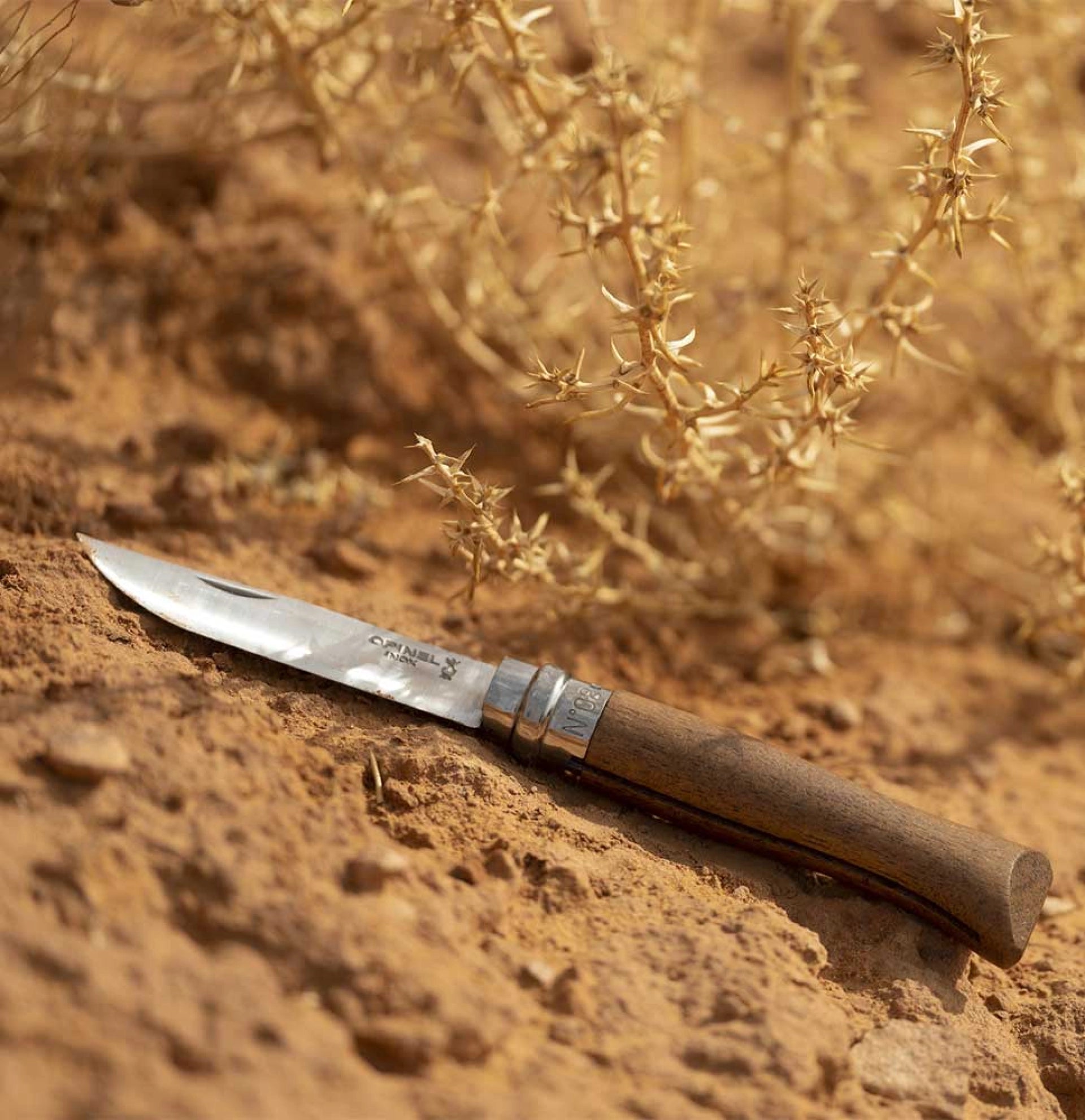 No. 08 Acero Inoxidable Nogal