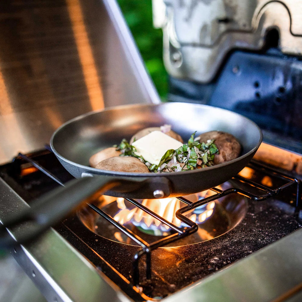 GUIDECAST FRYING PAN 8